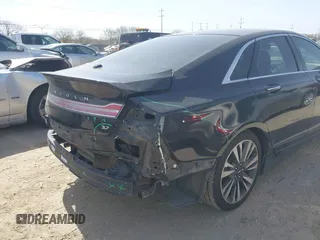 2013 Lincoln MKZ z VIN 3LN6L2GK4DR827120, wystawiony jako IAAI lot #41686914 z przebiegiem 76 114 mil mil oraz . Historia ofert i sprzedaży dostępna na DreamBid. Obrazek 6.