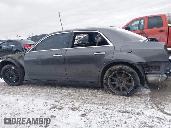 2016 Chrysler 300 C with VIN 2C3CCAEG4GH320089, listed as a IAAI auction lot 41249262 with Not Provided miles and . Bid and sale history available at DreamBid. Image 13.