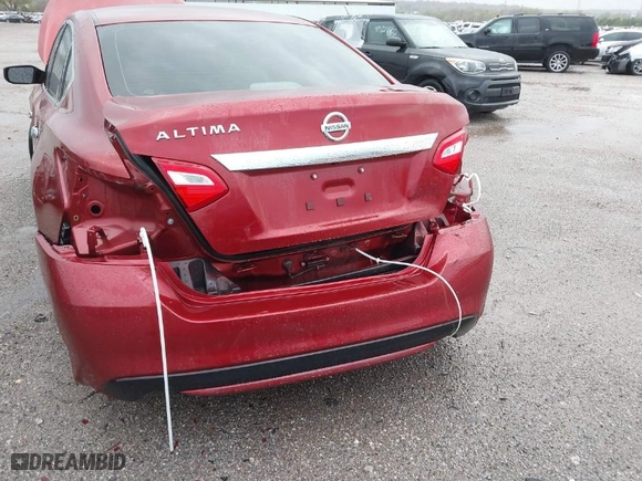 2016 Nissan Altima 2.5 SR with VIN 1N4AL3AP9GC171434, listed as a IAAI auction lot 40754509 with 170,996 mi miles. Bid and sale history available at carsss.com. Image 6.