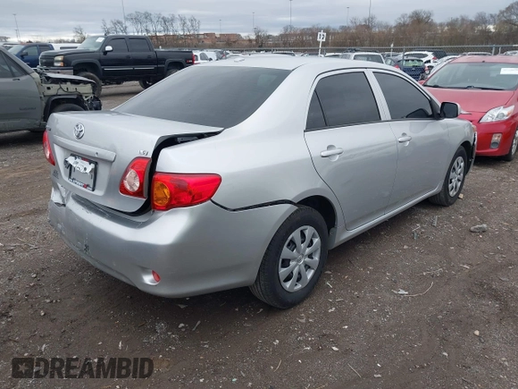 2010 Toyota Corolla z VIN JTDBU4EE8A9117685, wystawiony jako IAAI lot #41725173 z przebiegiem 96 555 mil mil oraz . Historia ofert i sprzedaży dostępna na DreamBid. Obrazek 4.