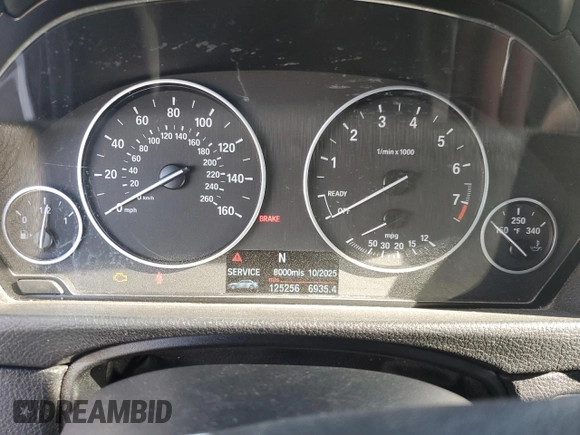 2013 BMW 3 Series 328i xDrive with VIN WBA3B3G54DNR80493, listed as a Copart auction lot 44243075 with 125,256 mi miles and Clean Title. Bid and sale history available at carsss.com. Image 9.