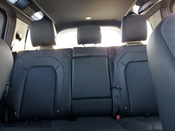 2024 Land Rover Defender S with VIN SALEJ7EX6R2347361, listed as a Copart auction lot 87747555 with 4,176 mi miles and Salvage title. Bid and sale history available at DreamBid. Image 10.