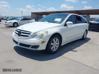 2007 Mercedes-Benz R-Class 3.5L with VIN 4JGCB65E97A056596, listed as a IAAI auction lot 39950188 with 147,761 mi miles. Bid and sale history available at carsss.com. Image 2.