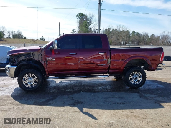 2018 Ram 2500 Laramie с VIN 3C6UR5FL9JG206461, выставлен на аукционе IAAI как лот 41655870 с пробегом 124 386 миль миль и . История ставок и продаж доступна на DreamBid. Изображение 15.
