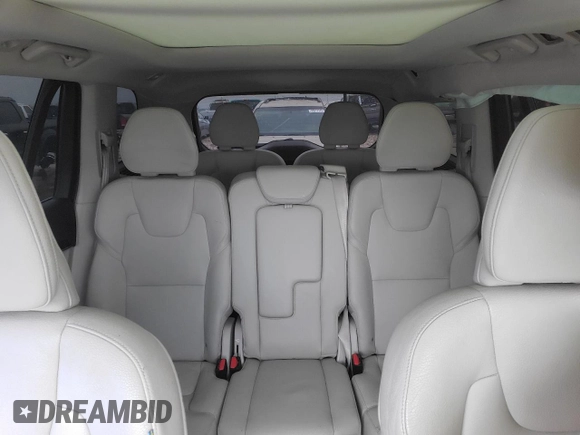 2019 Volvo XC90 Momentum with VIN YV4102PK0K1453715, listed as a Copart auction lot 43572475 with 101,678 mi miles and Clean Title. Bid and sale history available at carsss.com. Image 10.