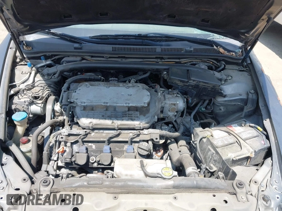 2008 Acura TL with VIN 19UUA662X8A005031, listed as a IAAI auction lot 42097705 with 1 mi miles. Bid and sale history available at carsss.com. Image 10.