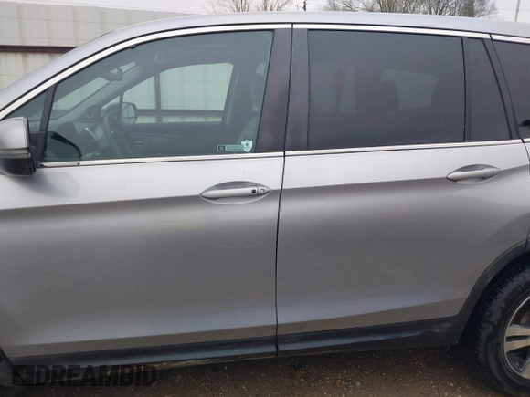 2018 Honda Pilot EX-L with VIN 5FNYF5H54JB006773, listed as a IAAI auction lot 41534534 with 131,570 mi miles. Bid and sale history available at carsss.com. Image 15.