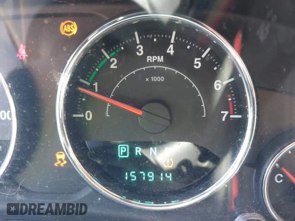 2012 Jeep Wrangler Unlimited Sport z VIN 1C4BJWDG1CL220511, wystawiony jako IAAI lot #42227037 z przebiegiem 157 914 mil mil oraz . Historia ofert i sprzedaży dostępna na DreamBid. Obrazek 15.