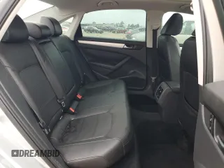 2013 Volkswagen Passat SE z VIN 1VWBH7A37DC083799, wystawiony jako Copart lot #55796875 z przebiegiem 111 747 mil mil oraz Szkoda całkowita • Salvage title. Historia ofert i sprzedaży dostępna na DreamBid. Obrazek 11.