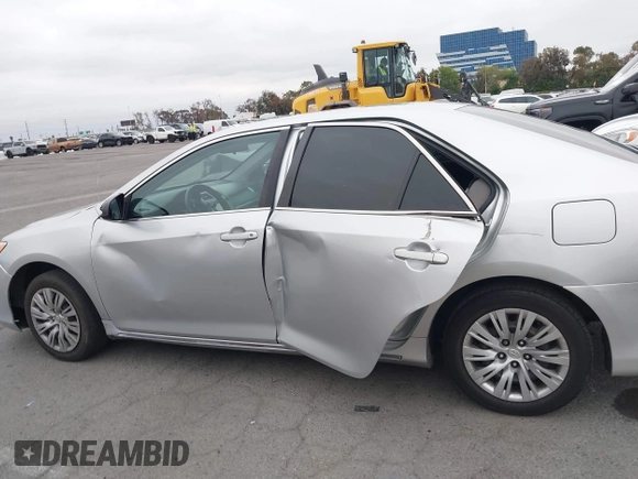 2012 Toyota Camry L z VIN 4T4BF1FK4CR244304, wystawiony jako IAAI lot #42157209 z przebiegiem 200 851 mil mil oraz . Historia ofert i sprzedaży dostępna na DreamBid. Obrazek 14.
