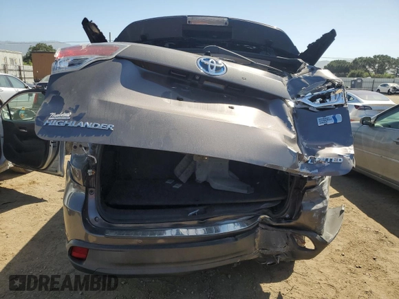 2016 Toyota Highlander Limited with VIN 5TDDCRFH0GS018466, listed as a Copart auction lot 55974825 with 136,099 mi miles and Salvage title. Bid and sale history available at DreamBid. Image 6.