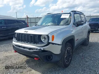 2017 Jeep Renegade Trailhawk с VIN ZACCJBCB7HPG07800, выставлен на аукционе IAAI как лот 42476538 с пробегом 125 412 миль миль и . История ставок и продаж доступна на DreamBid. Изображение 6.