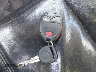 2007 Chevrolet Avalanche LTZ z VIN 3GNFK12347G281010, wystawiony jako IAAI lot #42069798 z przebiegiem 203 042 mil mil oraz . Historia ofert i sprzedaży dostępna na DreamBid. Obrazek 11.