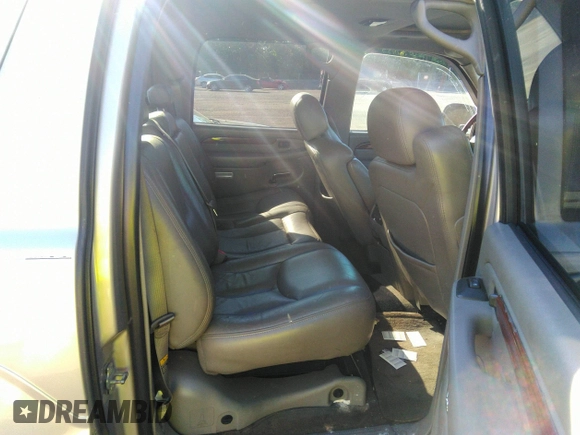 2005 Cadillac Escalade EXT z VIN 3GYEK62NX5G288196, wystawiony jako IAAI lot #42288294 z przebiegiem 94 464 mil mil oraz . Historia ofert i sprzedaży dostępna na DreamBid. Obrazek 8.