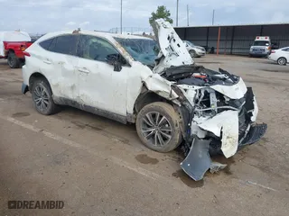 2022 Toyota Venza LE with VIN JTEAAAAHXNJ110076, listed as a IAAI auction lot 41499603 with 1 mi miles. Bid and sale history available at carsss.com. Image 1.