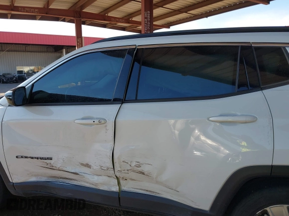 2022 Jeep Compass Latitude with VIN 3C4NJCBB6NT220062, listed as a IAAI auction lot 41857391 with 55,369 mi miles and . Bid and sale history available at DreamBid. Image 14.