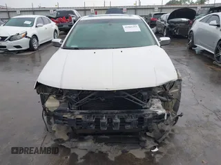 2008 Lincoln MKZ z VIN 3LNHM26TX8R625632, wystawiony jako IAAI lot #41905293 z przebiegiem 205 485 mil mil oraz . Historia ofert i sprzedaży dostępna na DreamBid. Obrazek 6.