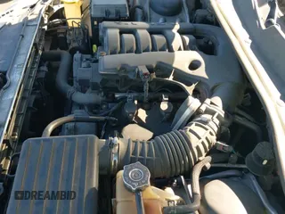 2010 Dodge Charger SXT с VIN 2B3CA3CV0AH107812, выставлен на аукционе IAAI как лот 43358380 с пробегом 191 111 миль миль и . История ставок и продаж доступна на DreamBid. Изображение 12.