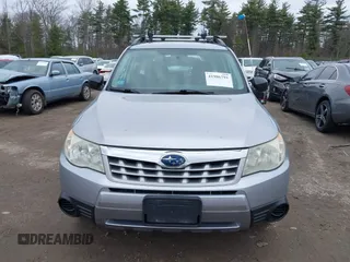 2012 Subaru Forester 2.5X with VIN JF2SHABC0CH463696, listed as a IAAI auction lot 41986791 with 90,193 mi miles. Bid and sale history available at carsss.com. Image 6.