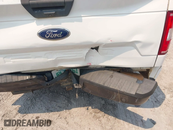 2018 Ford F-150 XL with VIN 1FTFX1E54JFC65910, listed as a IAAI auction lot 41994441 with 36,158 mi miles and . Bid and sale history available at DreamBid. Image 6.