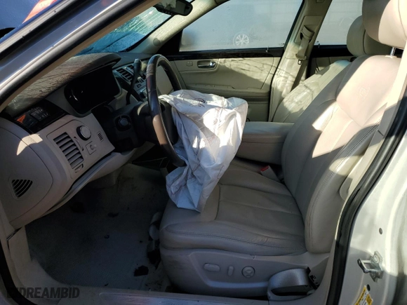 2008 Cadillac DTS w/1SA with VIN 1G6KD57Y38U145806, listed as a Copart auction lot 42716535 with 0 mi miles and Salvage Title. Bid and sale history available at carsss.com. Image 7.