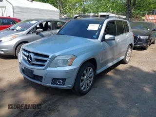 2010 Mercedes-Benz GLK GLK 350 with VIN WDCGG8HB4AF399020, listed as a IAAI auction lot 42180015 with 313,310 mi miles. Bid and sale history available at carsss.com. Image 2.