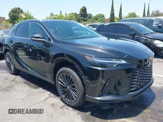 2025 Lexus RX 350 z VIN 2T2BAMBAXSC058589, wystawiony jako IAAI lot #42620541 z przebiegiem 2 262 mil mil oraz . Historia ofert i sprzedaży dostępna na DreamBid. Obrazek 1.