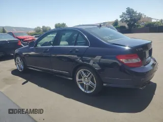2008 Mercedes-Benz C 300 Sport z VIN WDDGF54X88F055375, wystawiony jako Copart lot #57657925 z przebiegiem 87 558 mil mil oraz Szkoda całkowita • Salvage title. Historia ofert i sprzedaży dostępna na DreamBid. Obrazek 2.