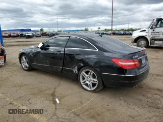 2012 Mercedes-Benz E 350 with VIN WDDKJ5KB8CF142816, listed as a Copart auction lot 58254635 with 135,275 mi miles and Clean title. Bid and sale history available at DreamBid. Image 2.