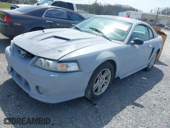 2003 Ford Mustang Standard with VIN 1FAFP40413F347912, listed as a IAAI auction lot 41842529 with 146,757 mi miles. Bid and sale history available at carsss.com. Image 2.
