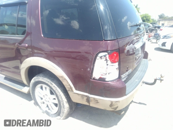 2006 Ford Explorer Eddie Bauer с VIN 1FMEU74E86UA23466, выставлен на аукционе IAAI как лот 42583822 с пробегом 77 395 миль миль и . История ставок и продаж доступна на DreamBid. Изображение 6.