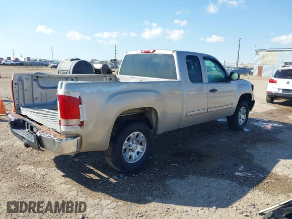 2008 GMC Sierra 1500 SLE1 z VIN 2GTEK19JX81233806, wystawiony jako IAAI lot #40382411 z przebiegiem 318 796 mil mil oraz . Historia ofert i sprzedaży dostępna na DreamBid. Obrazek 4.