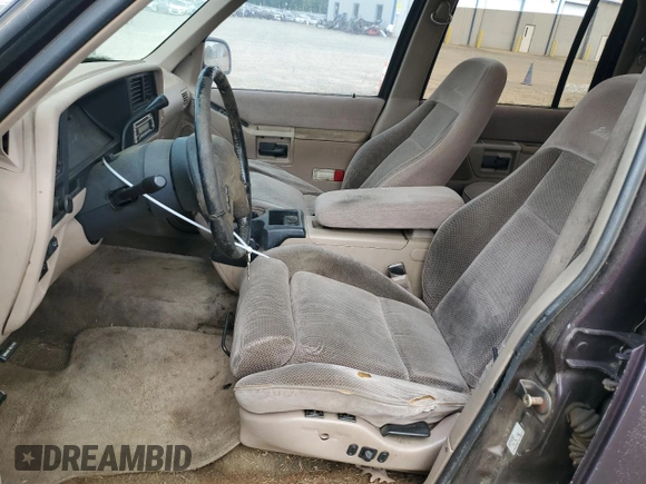 1994 Ford Explorer Eddie Bauer with VIN 1FMDU32X8RUB49646, listed as a Copart auction lot 85906804 with 11,802 mi miles and Salvage title. Bid and sale history available at DreamBid. Image 7.