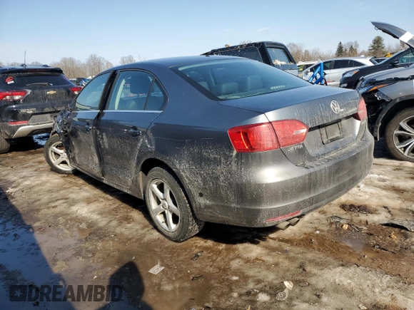 2013 Volkswagen Jetta Sedan SE with VIN 3VWDP7AJ1DM450589, listed as a Copart auction lot 48606665 with 42,968 mi miles and Salvage Title. Bid and sale history available at carsss.com. Image 2.