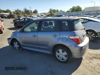 2006 Scion xA z VIN JTKKT624465014796, wystawiony jako Copart lot #70084474 z przebiegiem 156 493 mil mil oraz Szkody całkowita. Historia ofert i sprzedaży dostępna na DreamBid. Obrazek 2.