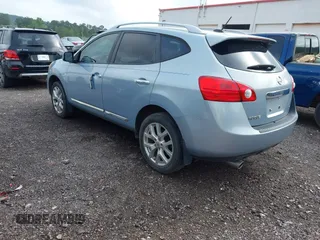 2011 Nissan Rogue SV with VIN JN8AS5MT6BW178421, listed as a IAAI auction lot 42113931 with 174,879 mi miles. Bid and sale history available at carsss.com. Image 3.