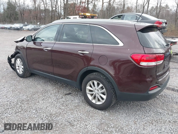 2017 Kia Sorento LX with VIN 5XYPG4A34HG298603, listed as a IAAI auction lot 40730804 with 89,819 mi miles. Bid and sale history available at carsss.com. Image 3.