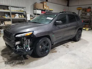2018 Jeep Cherokee Latitude with VIN 1C4PJMCB2JD556207, listed as a Copart auction lot 58478395 with 102,884 mi miles and Salvage title. Bid and sale history available at DreamBid. Image 1.