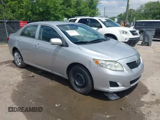 2010 Toyota Corolla z VIN 1NXBU4EEXAZ292383, wystawiony jako IAAI lot #42238512 z przebiegiem 237 450 mil mil oraz . Historia ofert i sprzedaży dostępna na DreamBid. Obrazek 1.