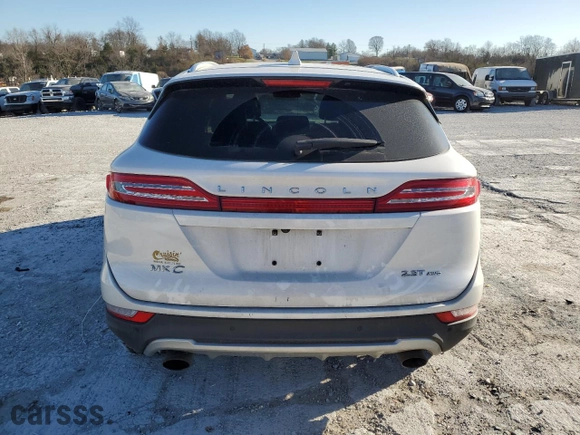 2017 Lincoln MKC Reserve with VIN 5LMTJ3DH1HUL40539, listed as a Copart auction lot 83633644 with NaN miles and Salvage Title. Bid and sale history available at carsss.com. Image 6.