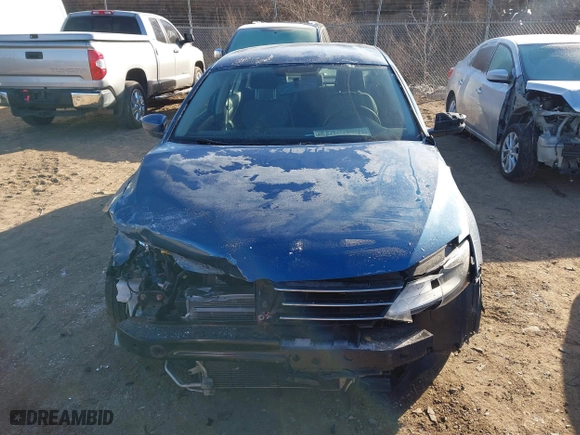 2017 Volkswagen Jetta 1.4T S with VIN 3VW167AJ9HM227650, listed as a IAAI auction lot 41275317 with 81,589 mi miles. Bid and sale history available at carsss.com. Image 12.