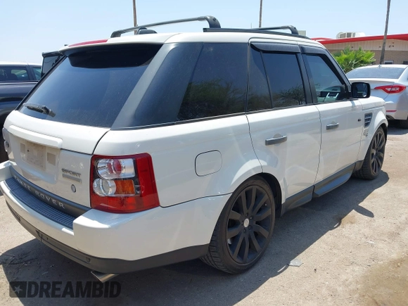2008 Land Rover Range Rover Sport SC z VIN SALSH23418A181801, wystawiony jako IAAI lot #42595122 z przebiegiem 149 859 mil mil oraz . Historia ofert i sprzedaży dostępna na DreamBid. Obrazek 4.