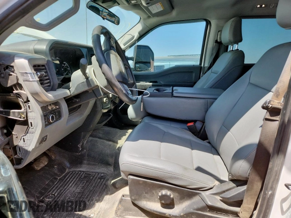 2024 Ford F-250 XL with VIN 1FT7W2BT4REC14330, listed as a Copart auction lot 50552065 with 66,234 mi miles and Salvage title. Bid and sale history available at DreamBid. Image 7.