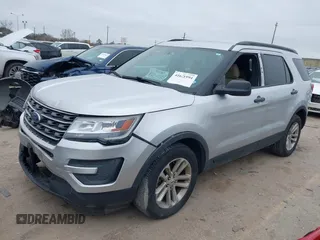 2017 Ford Explorer with VIN 1FM5K8B81HGC14897, listed as a IAAI auction lot 41621994 with 161,129 mi miles and . Bid and sale history available at carsss.com. Image 17.