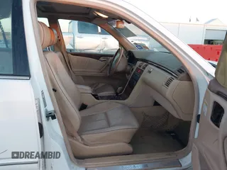 2001 Mercedes-Benz E-Class with VIN WDBJF65J91B249540, listed as a IAAI auction lot 41130248 with 107,582 mi miles. Bid and sale history available at carsss.com. Image 5.