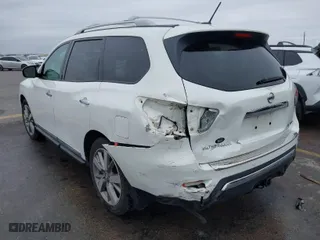 2014 Nissan Pathfinder SV with VIN 5N1AR2MN8EC633911, listed as a IAAI auction lot 41427334 with 128,467 mi miles. Bid and sale history available at carsss.com. Image 3.