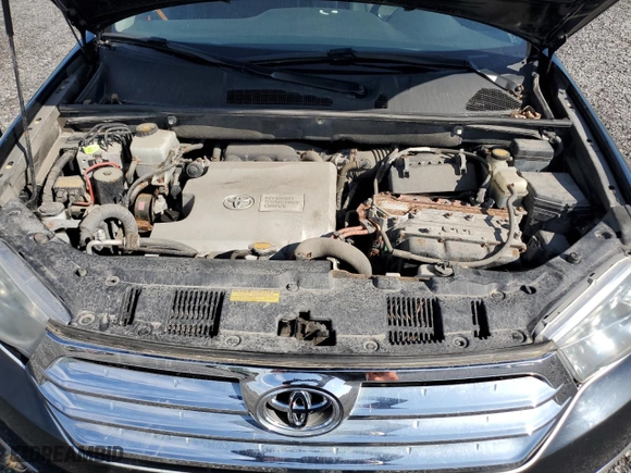 2013 Toyota Highlander Hybrid with VIN JTEBC3EHXD2013425, listed as a Copart auction lot 70375814 with 251,855 mi miles and Salvage Title. Bid and sale history available at carsss.com. Image 12.