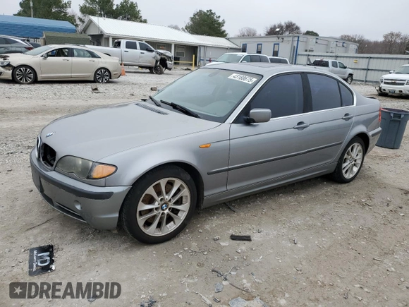 2004 BMW 3 Series 330xi with VIN WBAEW53484PN33398, listed as a Copart auction lot 43168675 with 178,731 mi miles and Salvage Title. Bid and sale history available at carsss.com. Image 1.