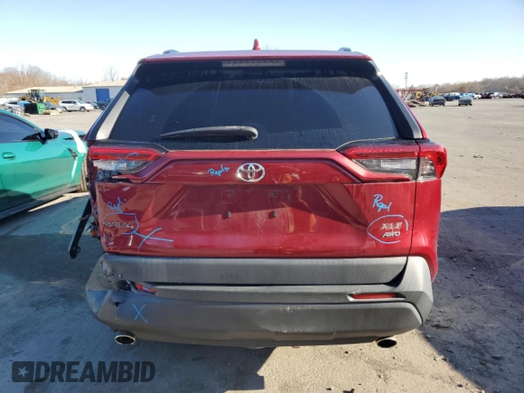 2019 Toyota RAV4 XLE with VIN JTMP1RFV2KD039171, listed as a Copart auction lot 82153374 with 64,482 mi miles and Salvage Title. Bid and sale history available at carsss.com. Image 6.