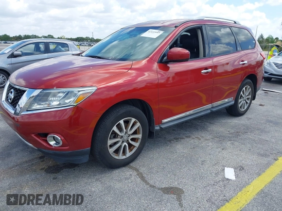 2013 Nissan Pathfinder SL with VIN 5N1AR2MN9DC685272, listed as a IAAI auction lot 42155443 with 156,183 mi miles. Bid and sale history available at carsss.com. Image 2.
